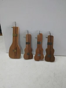 (4) Vintage Wood Rug Hook Punch Sliding Needle Shuttle Sewing Hand Weaving Tools - Picture 1 of 6