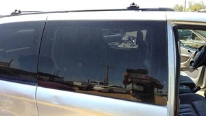 2001-2007 Town & Country Passenger Right Rear Side Window Door Glass Oem Back - Picture 1 of 5