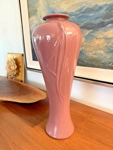 VTG Postmodern Haeger Vase 15.25” Tall Mauve Pink Glossy Relief Design 1980s - Picture 1 of 8