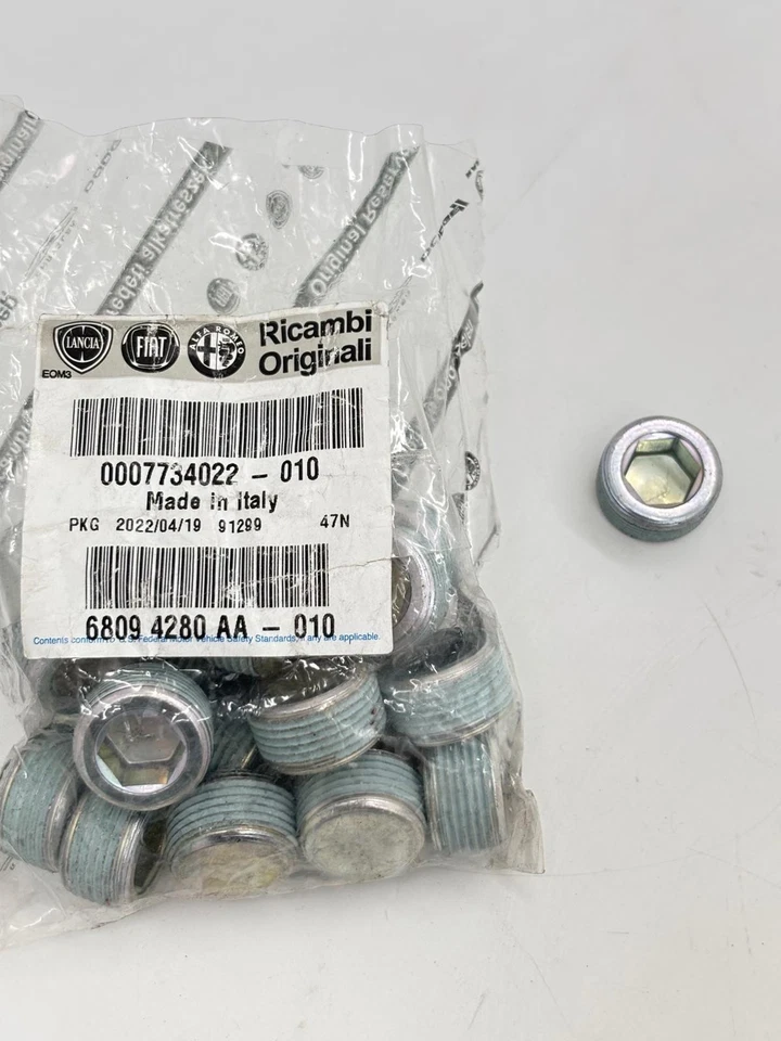 Genuine New OEM Engine Oil Sump Plug Fiat Lancia Twin-Cam | 7734022 - Image 1 of 2