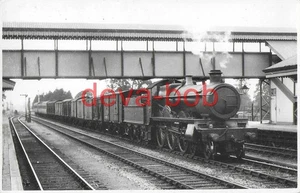 Railway Photo GWR Saint 2933 Bibury Court Little Somerford 1932 4-6-0 Loco - Picture 1 of 1