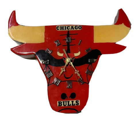 Vintage Chicago Bulls Clock Bull Head Shaped Scottie Pippen Michael Jordan Cover