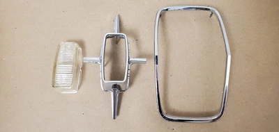 Хромированная отделка заднего фонаря 1967 Ford Galaxie LTD - Изображение 1 из 4