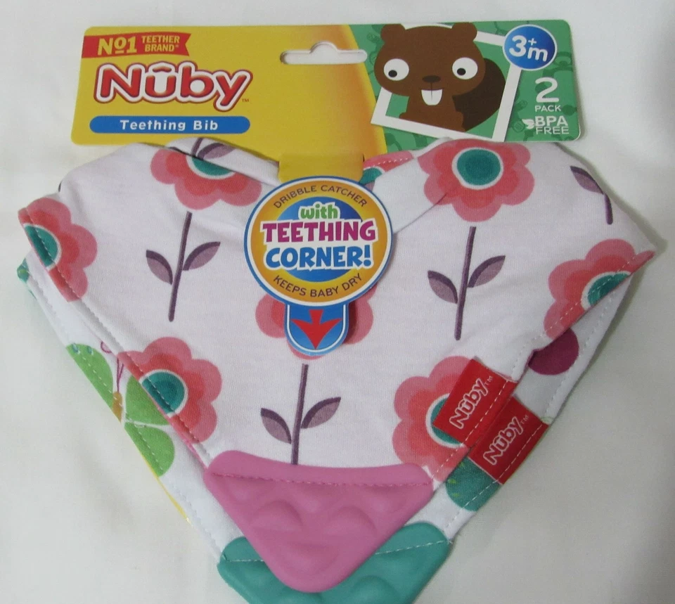 Nuby 磨牙围兜婴儿 2 件套不含双酚 A 3 个月以上全新 pkg 女孩或男孩 — 第 1/1 张图片