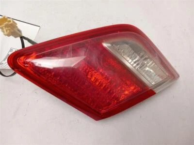 REAR PASSENGER TAIL LAMP LID FOR TOYOTA CAMRY 2007 - 2011 Foto 1 de 4