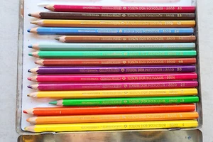 Vintage Toison D'or Polycolor 3824 Pencils 16 Pieces Tin Box Czechoslovakia - Picture 1 of 10