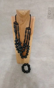 Collana in osso e corno fatta a mano nero opaco 13" e bracciale Haiti - NUOVO - Foto 1 di 7