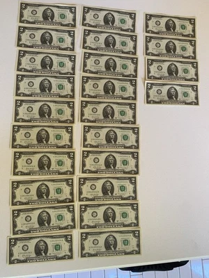 24 Consecutive $2 Bills Uncirculated Series A 7 Rare Collectible - Image 1 of 4