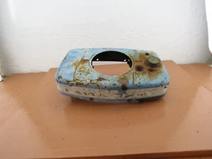 Lawn Boy Brick Top Rasenmäher OEM Top Shroud / Kraftstofftank (Tank rostig) - Bild 1 von 9