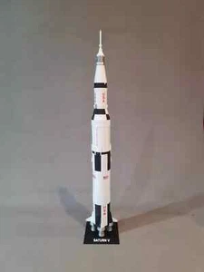 SATURN 5  SATURN V APOLLO 11 ROCKET MODEL - Scale 1/100 110cm 🚀FULLY ASSEMBLED - Picture 1 of 7