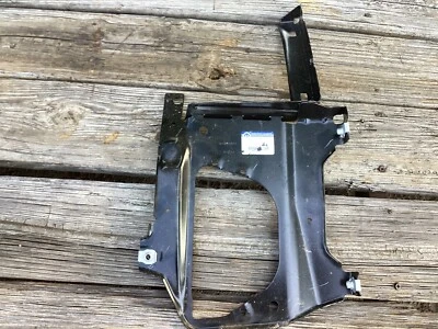 SOPORTE ANTINIEBLA PARACHOQUES DELANTERO MOPAR 68046416AB DODGE RAM 2500 3500 2010-2018 Foto 1 de 2