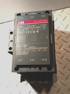 250 Ampere Schütz, ABB AF145-30, 3-polig, 600V, 20V-60V DC Spule - Bild 1 von 3