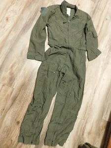 US ARMY NOMEX FLYER'S FLIGHT SUIT CWU 27/P SIZE 40R - Picture 1 of 7