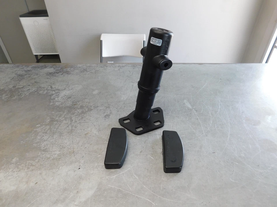 AMORTIGUADOR PARACHOQUES DELANTERO DERECHO R107 450SL 450SLC 380SL 500SL 1078800214 Foto 1 de 4