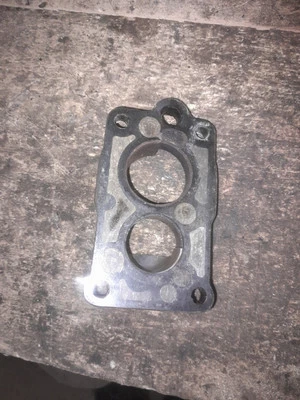 Separador de carburador Toyota Pickup 22r 1981-1995 Foto 1 de 3