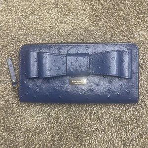 Kate Spade Strauß Reißverschluss Reise XL Geldbörse Karten Organizer Französisch Marine Schleife EUC  - Bild 1 von 7