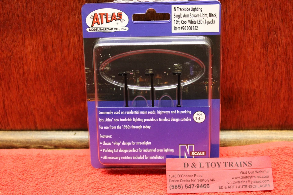 ATLAS 70000182 N Scale Single Arm Square Streetlights (3 PACK)