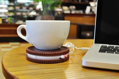 Hot Cookie Warmer Oreo Shaped Cup Warmer USB Powered By Mustard - Image 1 of 3