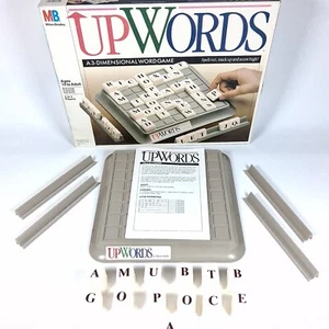 Juego de mesa Upwords 1988 de Milton Bradley juego completo de palabras en 3D - Imagen 1 de 8