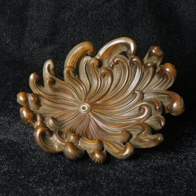 中国方木手工雕刻菊花香架装饰 — 第 1/4 张图片