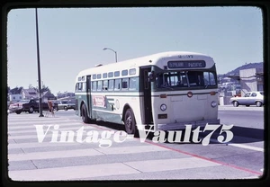 ORIGINAL SLIDE MACK BUS 2437 MUNI SFMR SAN FRANCISCO KODACHROME 1975 - Picture 1 of 1