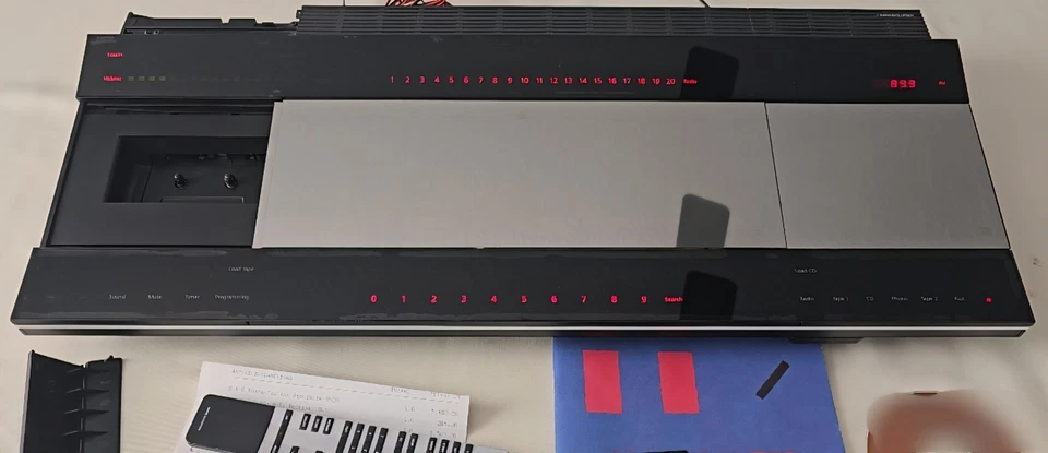 Bang & Olufsen BeoCenter 9500 – Vintage  mit Fernbedienung, Anleitung Und  - Bild 1 von 4