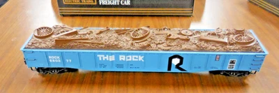 K-LINE K652-1391-- O SCALE GONDOLA WITH SCRAP LOAD:  PRE-OWNED - Image 1 of 4