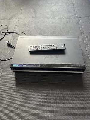 LG RC797T DVD Recorder Video Cassette Recorder VCR Combo  HDTV Tuner -PARTS ONLY - Image 1 of 4