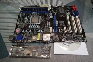 ASRock H55DE3, REV.1.05., LGA1156, Intel Motherboard +CORE i3 3.2GHz +2Gb +I/O - Picture 1 of 9
