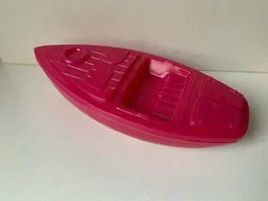 Spielzeugboot aus Plastik. Schnellboot. Ausgeblasener Kunststoff - Bild 1 von 10