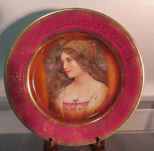 ANTIQUE PORTRAIT PLATE   9.5" - Picture 1 of 7