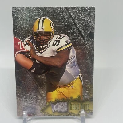 1996 FLEER METAL REGGIE WHITE #46 HOF NRMT+ - Image 1 of 2