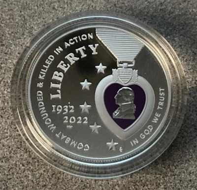 2022 National Purple Heart Hall of Honor Colorized Silver Dollar - Image 1 of 4