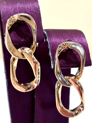 Polished Gold Two Large Curb Link Dangle Drop Office Pierced Earrings - Изображение 1 из 4