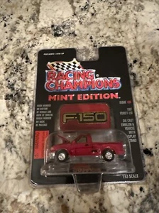 CARDie Cast RACING CHAMPIONS MINT  1997 FORD F-150 NIP TRUCK COLLECTIBLE W/STAND - Picture 1 of 7