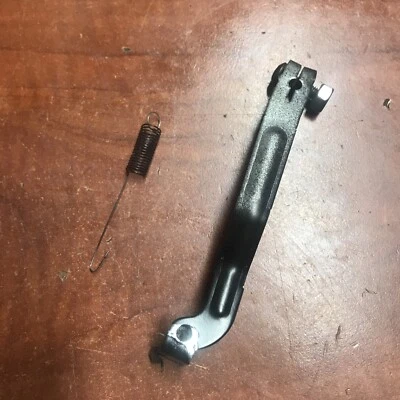 "Utilice un conjunto de palanca de gobernador de piezas OEM para cortadora de césped de gas de empuje Troy-Bilt TB110 21""" Foto 1 de 4