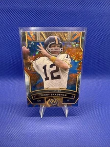 2025 Topps Resurgence Blue/Orange Spark Laser Terry Bradshaw #88 Steelers - Bild 1 von 5
