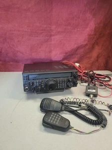 Yaesu FT-847 100W All mode transceiver Amateur Ham Radio - Zdjęcie 1 z 9