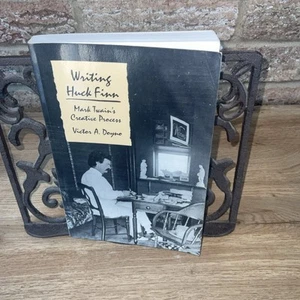 Writing Huck Finn Signed By Victor A Doyno Mark Twain’s Creative Process PB 1991 - Picture 1 of 14