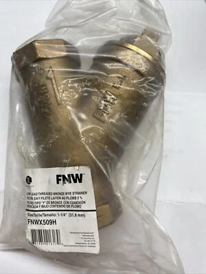 FNW Wye Valve Thread Wye Strainer 150 # Bronze 1-1/4" FNWX509H  - Image 1 of 4