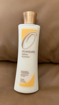 Oscar Blandi Balsamo di Jasmine Smoothing Conditioner 8.4 oz / 250 ml - Image 1 of 2