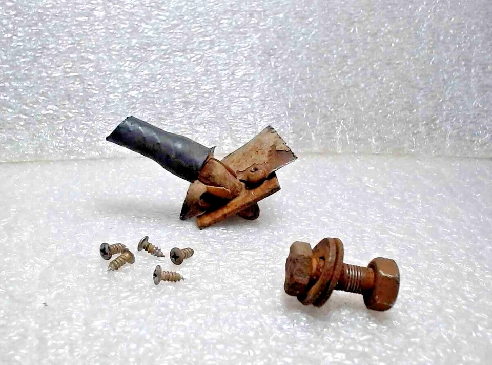 1967 Datsun родстер топливный бак локоть бампер болт и гайка двери алюминиевые винты - Изображение 1 из 4