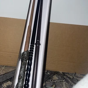 harry potter wand - Picture 1 of 1