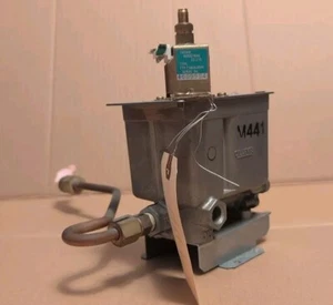 Monitor MPI 441 Heater Fuel Sump Solenoid Pump Carburetor Taisan Used - Picture 1 of 3