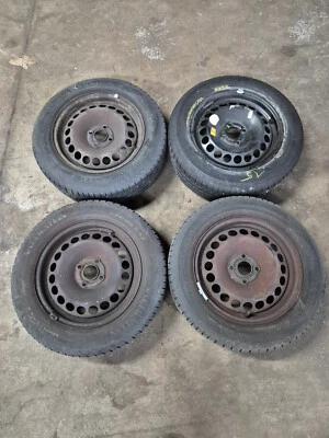 Allwetterreifen Allwetterräder 6x15 ET39  195/65R15 88T Vredestein Opel Corsa D - Bild 1 von 4