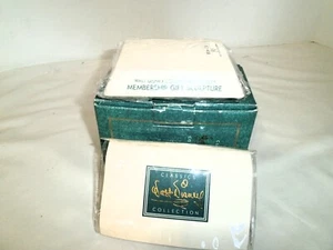 WDCC Collectors Society Membership Porcelain Gift Base w/COA & Box 3.5" x 5" - Picture 1 of 6
