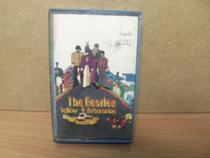 The Beatles – Yellow Submarine c1970s Italy Audio Cassette Apple 244 04002 - Picture 1 of 4