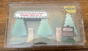1992 Shining Time Wooden Thomas Train Seasonal Trees Set #2! Neu im Originalkarton! - Bild 1 von 2