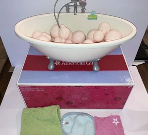American Girl bambola vasca da bagno a bolle artiglio poggiapiedi con accessori e scatola ritirata 2010 - Foto 1 di 9