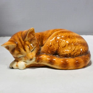Goebel Orange Sleeping Cat - Picture 1 of 4